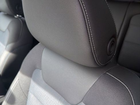 New 2026 Chevrolet Trax LT w/ LT Convenience Package image 40