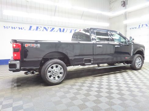Used 2026 Ford F350 Lariat w/ Lariat Ultimate Package AWD/4WD image 5