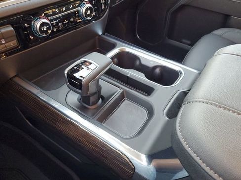 New 2026 GMC Sierra 1500 Elevation w/ Elevation Premium Package image 19