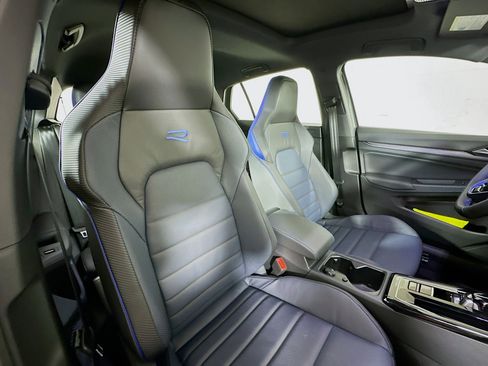 New 2026 Volkswagen Golf image 29