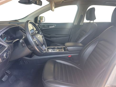 Used 2024 Ford Edge SEL image 9