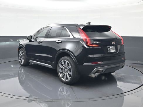 Used 2023 Cadillac XT4 Premium Luxury image 5