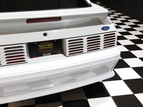 Used 1992 Ford Mustang GT RWD image 20
