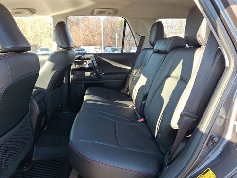 Used 2020 Toyota 4Runner TRD Off-Road Premium image 21