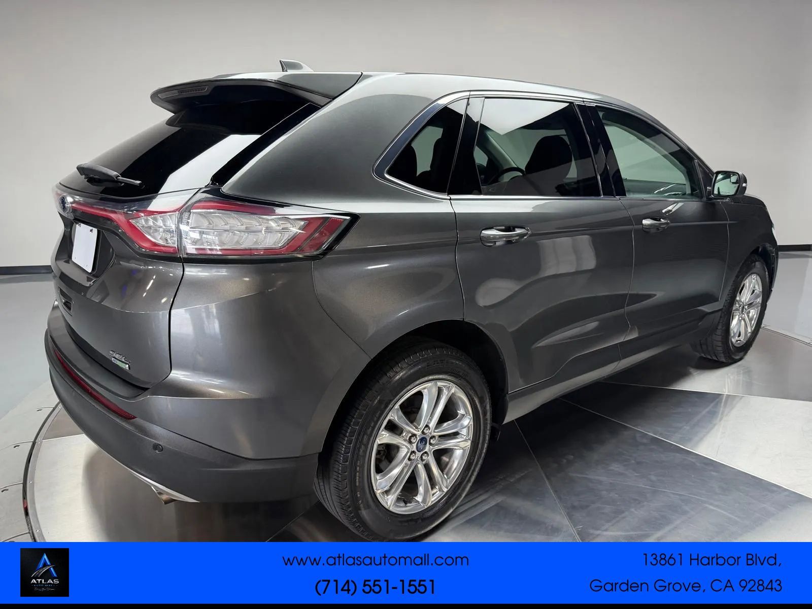 Used 2017 Ford Edge SEL w/ Equipment Group 201A FWD image 2