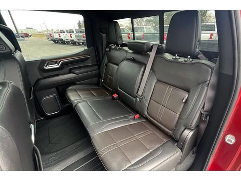 Used 2024 Chevrolet Silverado 1500 High Country w/ Technology Package image 26