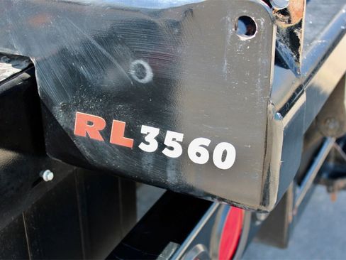 Used 2022 Ford F550 4x4 Crew Cab Super Duty w/ Power Equipment Group image 8