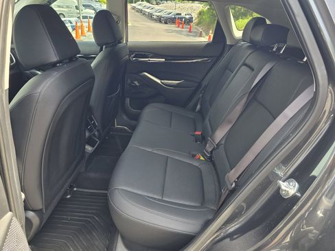 Used 2024 Kia Seltos EX FWD image 10