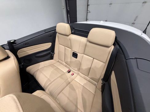 Used 2012 BMW 128i Convertible RWD image 24