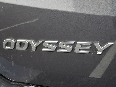 New 2026 Honda Odyssey Touring image 5