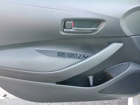 Used 2024 Toyota Corolla LE image 17