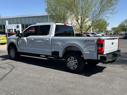 Used 2026 Ford F250 Lariat AWD/4WD image 3