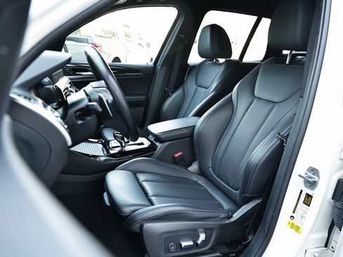 Used 2023 BMW X3 sDrive30i image 19