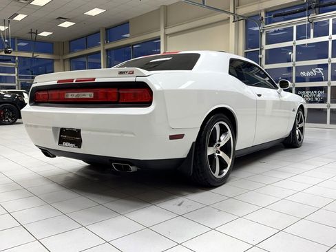 Used 2013 Dodge Challenger SRT8 w/ Harman Kardon Audio Group image 12