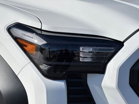 New 2025 Toyota Tacoma TRD Off-Road image 25