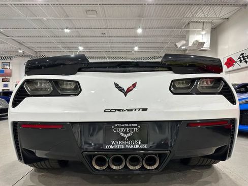 Used 2015 Chevrolet Corvette Z06 w/ 3LZ Preferred Equipment Group RWD image 23