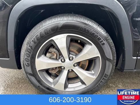 Used 2020 Jeep Cherokee Limited AWD/4WD image 12