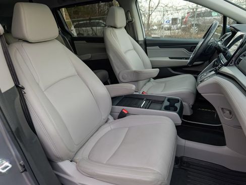 Used 2023 Honda Odyssey EX-L image 39