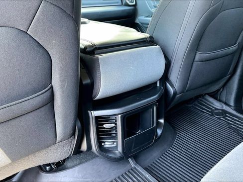 Used 2020 RAM 1500 Big Horn AWD/4WD image 33