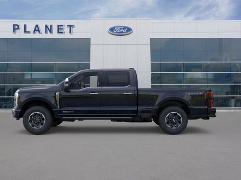 New 2026 Ford F250 Platinum image 3