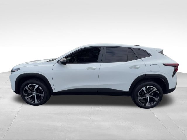 Certified 2024 Chevrolet Trax RS w/ Driver Confidence Package FWD image 3