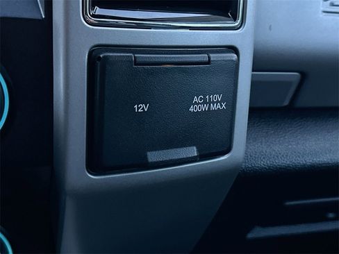 Used 2021 Ford F250 Lariat w/ FX4 Off-Road Package image 28