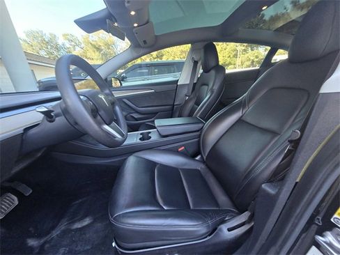 Used 2021 Tesla Model 3 Long Range image 4