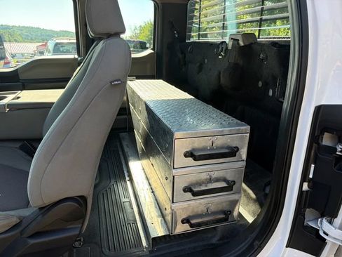 Used 2020 Ford F250 XL w/ Power Equipment Group AWD/4WD image 24