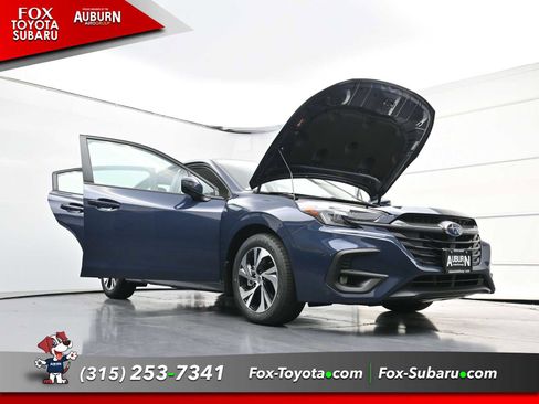 Used 2025 Subaru Legacy Premium image 35