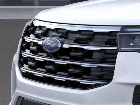 New 2026 Ford Explorer Active image 17