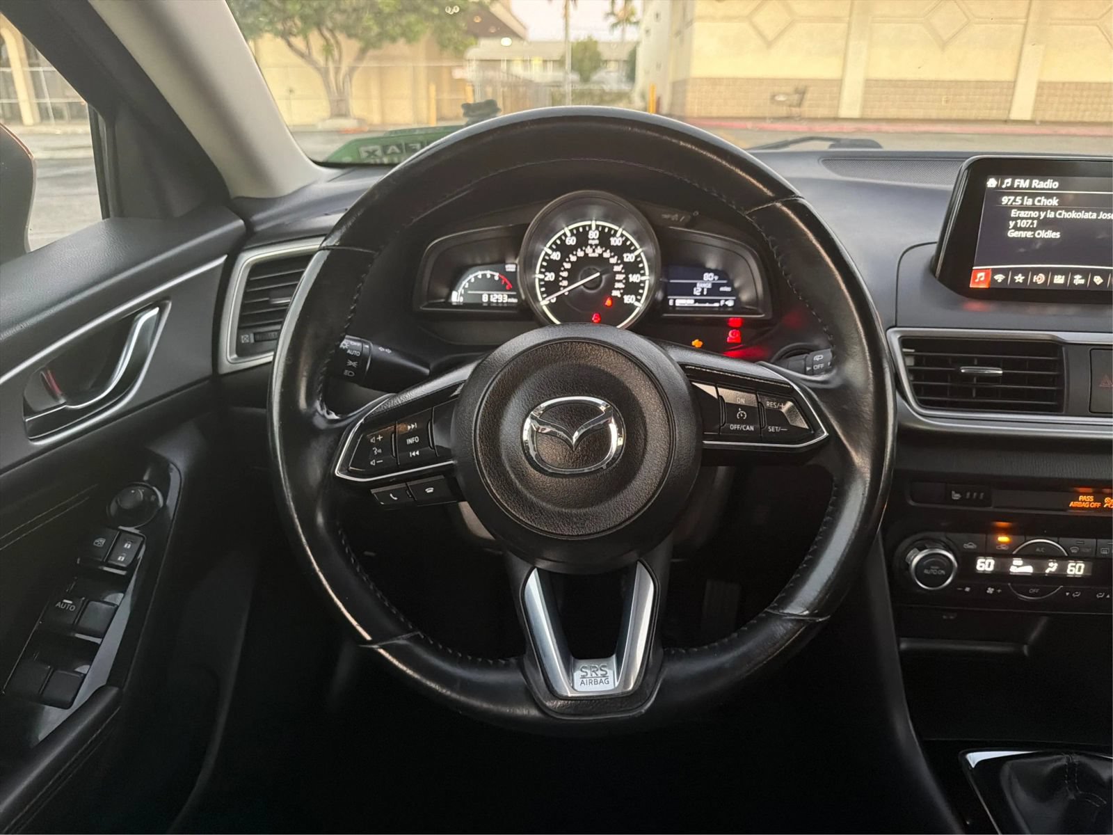 Used 2017 MAZDA MAZDA3 Touring FWD image 17
