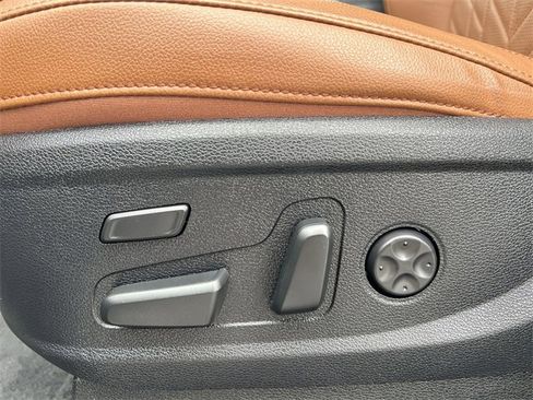 Used 2025 Kia Telluride SX X-Line image 30