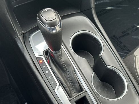 Used 2020 Chevrolet Equinox LS image 20