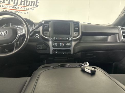 Used 2022 RAM 2500 Big Horn w/ Cold Weather Group image 23