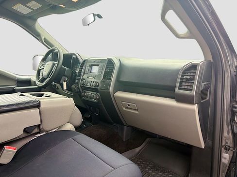 Used 2018 Ford F150 XLT w/ XTR Package AWD/4WD image 29