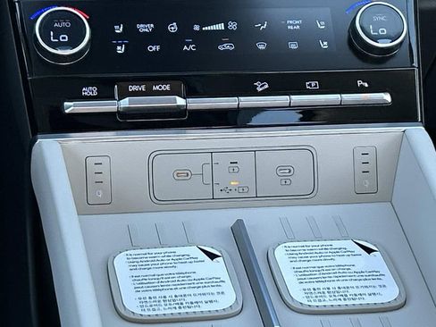 New 2026 Hyundai Santa Fe Calligraphy FWD image 31