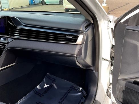Certified 2025 Toyota Camry LE FWD image 18