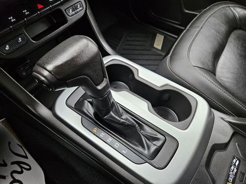 Used 2021 Chevrolet Colorado ZR2 w/ Colorado ZR2 Bison Edition image 31