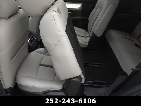 Used 2024 MAZDA CX-90 Plug-In Hybrid w/ Premium Pkg AWD/4WD image 22