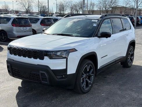 New 2026 Jeep Cherokee Overland image 9