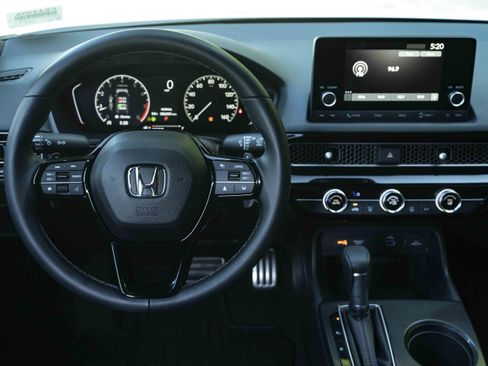 Used 2024 Honda Civic Sport image 19