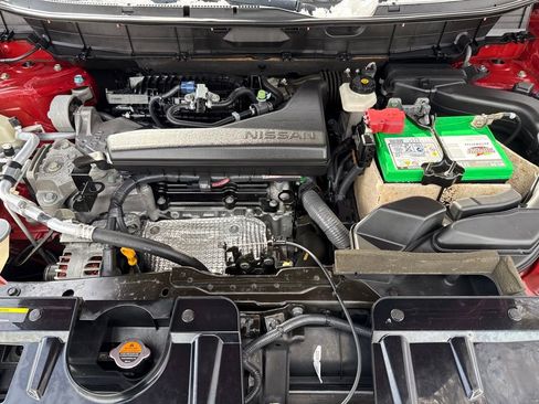 Used 2015 Nissan Rogue SL w/ SL Premium Package image 10