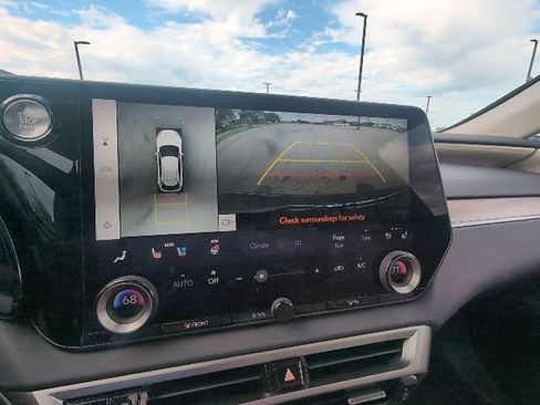 Used 2026 Lexus RX 350 Premium Plus w/ Convenience Package AWD/4WD image 17