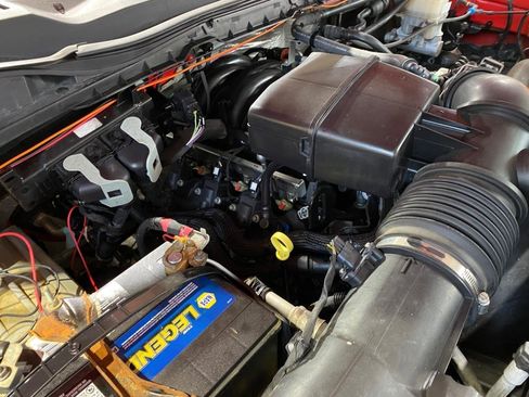 Used 2023 Ford F250 XLT image 23