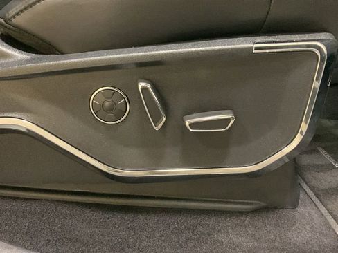 Certified 2024 Ford F150 Platinum w/ Equipment Group 702A High image 14