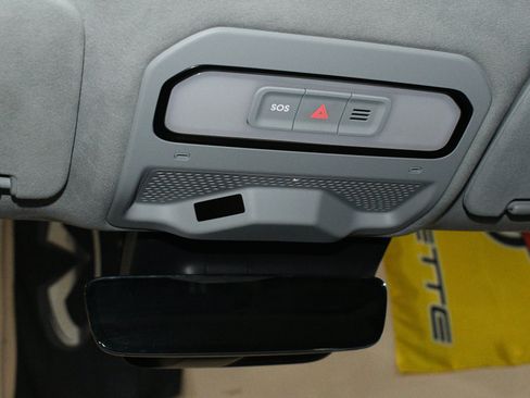 Used 2023 Rivian R1S Launch Edition AWD/4WD image 37