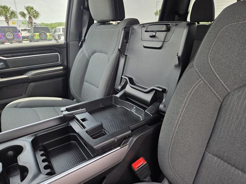 Used 2022 RAM 1500 Big Horn RWD image 28