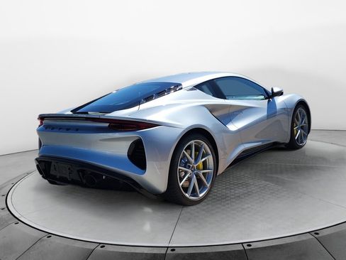 New 2025 Lotus Emira image 7