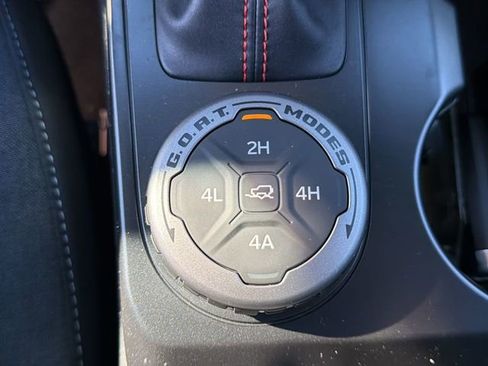New 2025 Ford Bronco Heritage Edition AWD/4WD image 29