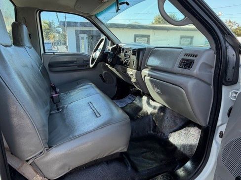 Used 1999 Ford F450 XL image 14